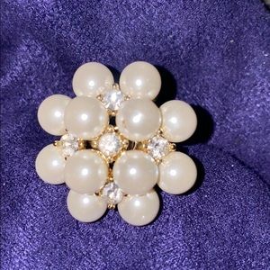 Faux pearl cocktail ring size 6